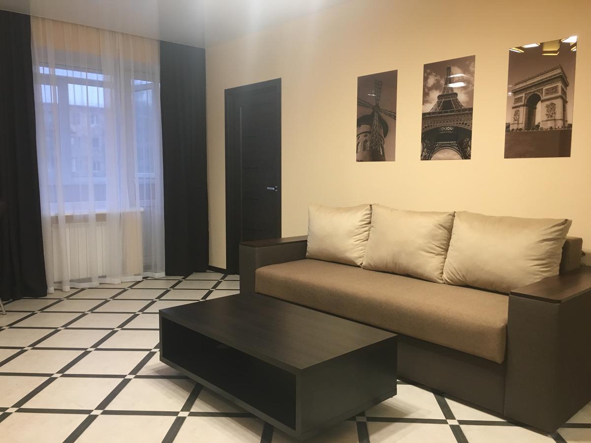 Kharkiv Apartments On Nauky Avenue מראה חיצוני תמונה